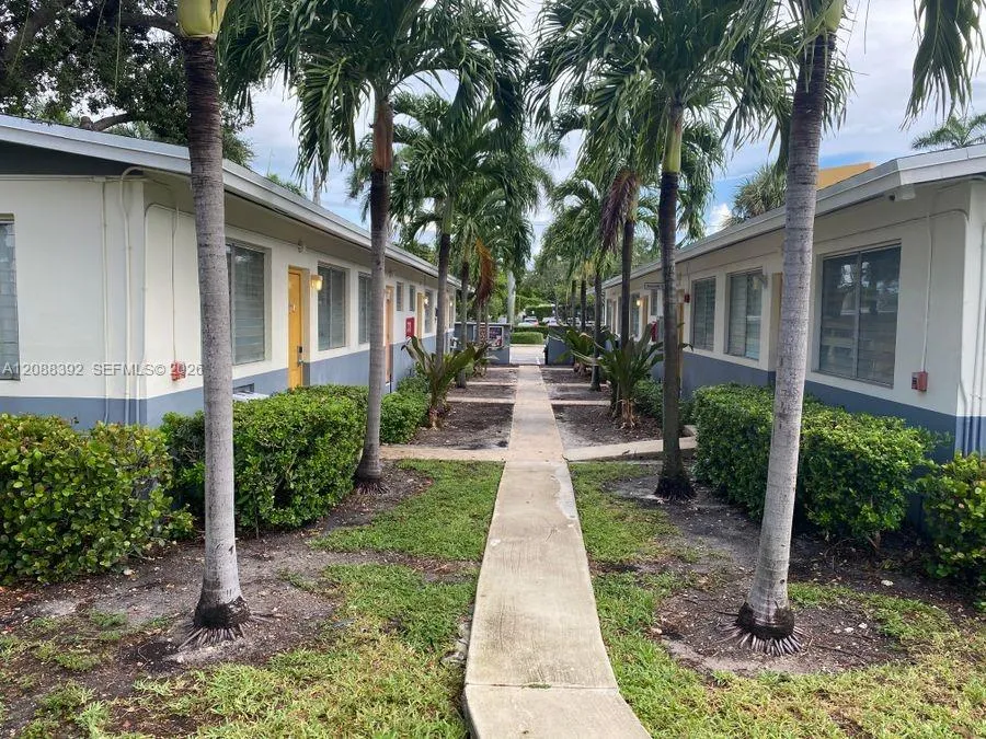 En Renta 1640 NE 127 Street 404, North Miami, FL 33161, North Miami, FL 33161