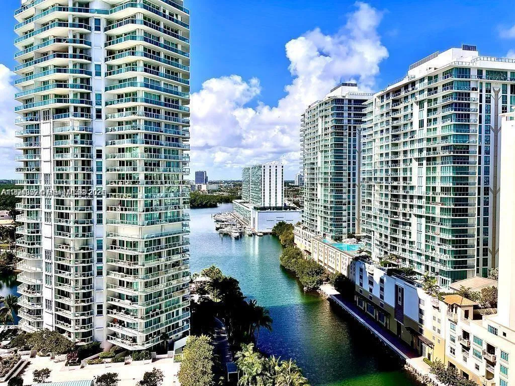 Foto de propiedad en 16400 Collins Avenue 942, Sunny Isles Beach, FL 33160 Sunny Isles Beach con MLS# 