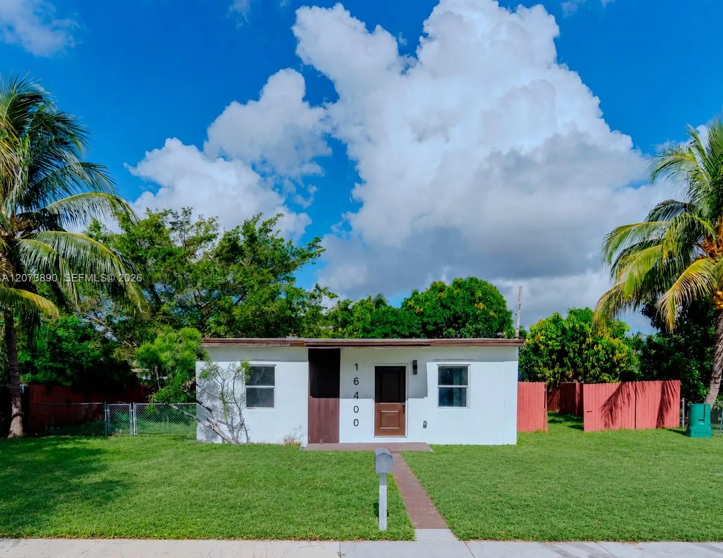 En Venta 16400 NW 23rd Court, Miami Gardens, FL 33054, Miami Gardens, FL 33054