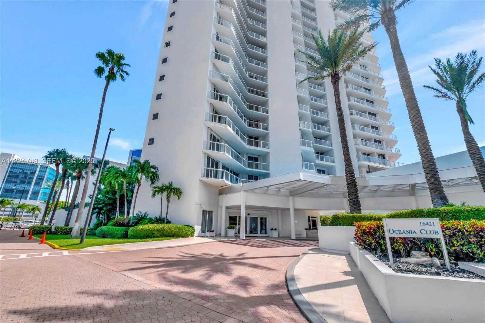 Foto de propiedad en 16425 Collins Avenue 311, Sunny Isles Beach, FL 33160 Sunny Isles Beach con MLS# 