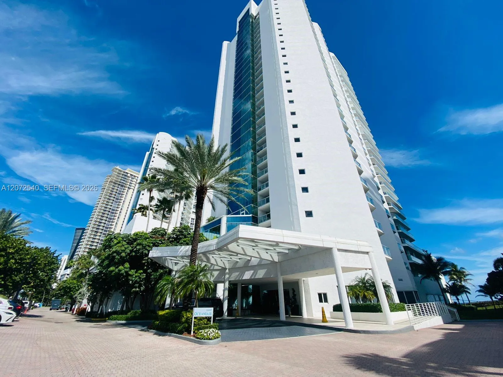 Foto de propiedad en 16445 Collins Avenue 1624, Sunny Isles Beach, FL 33160 Sunny Isles Beach con MLS# 