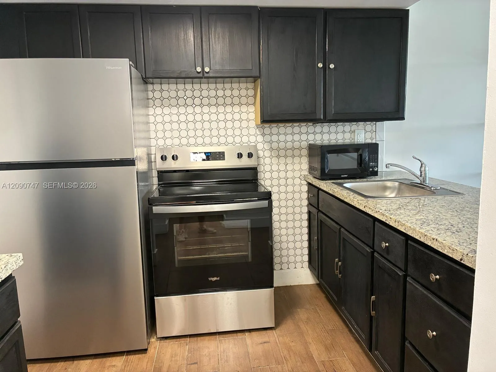 En Renta 16465 NE 22nd Avenue 614, North Miami Beach, FL 33160, North Miami Beach, FL 33160