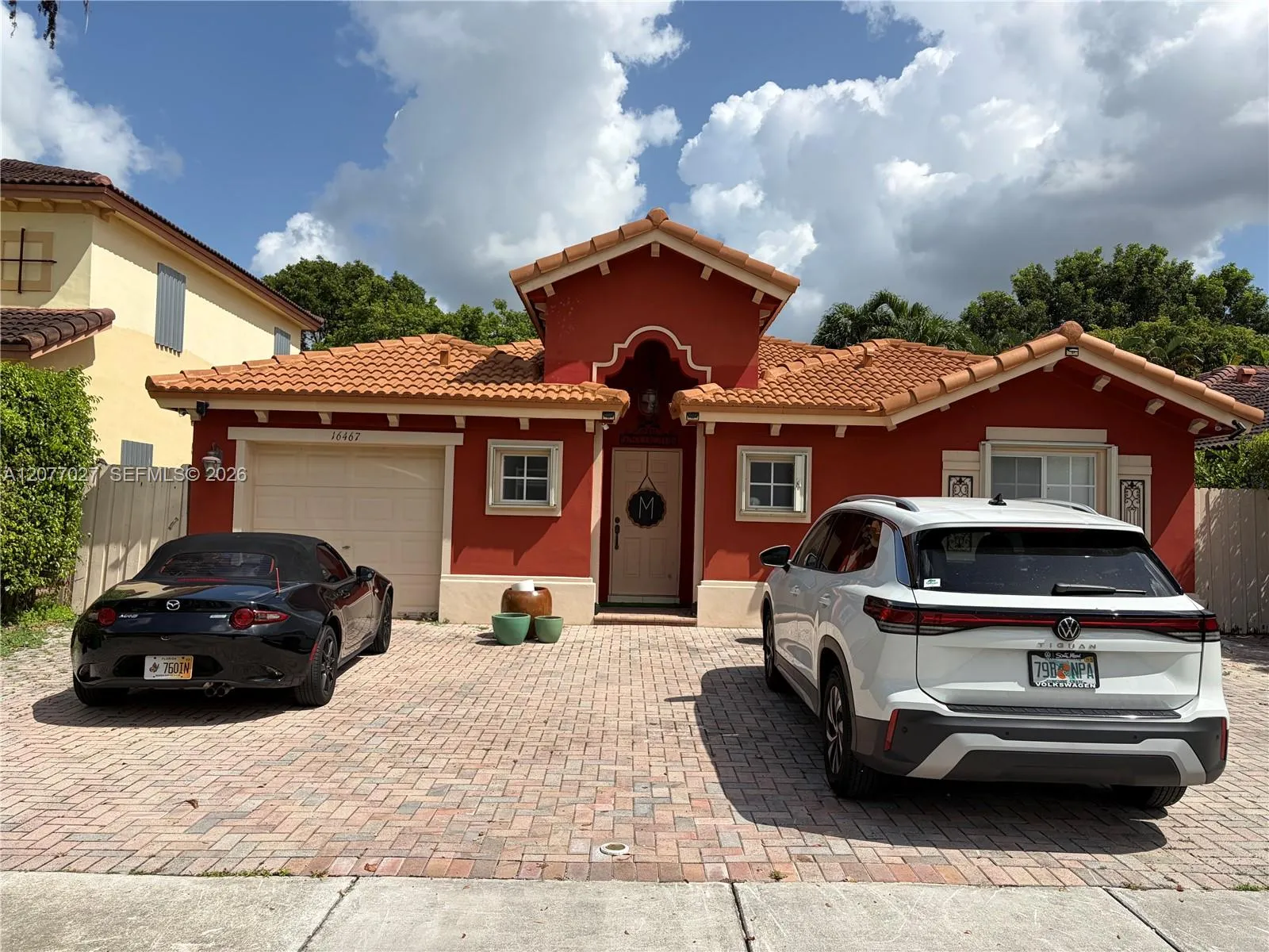 Foto de propiedad en 16467 SW 50th Terrace efficiencyci, Miami, FL 33185 Miami con MLS# 