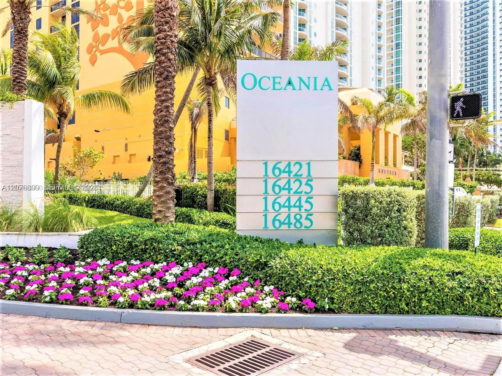 Foto de propiedad en 16485 Collins Avenue 1131, Sunny Isles Beach, FL 33160 Sunny Isles Beach con MLS# 
