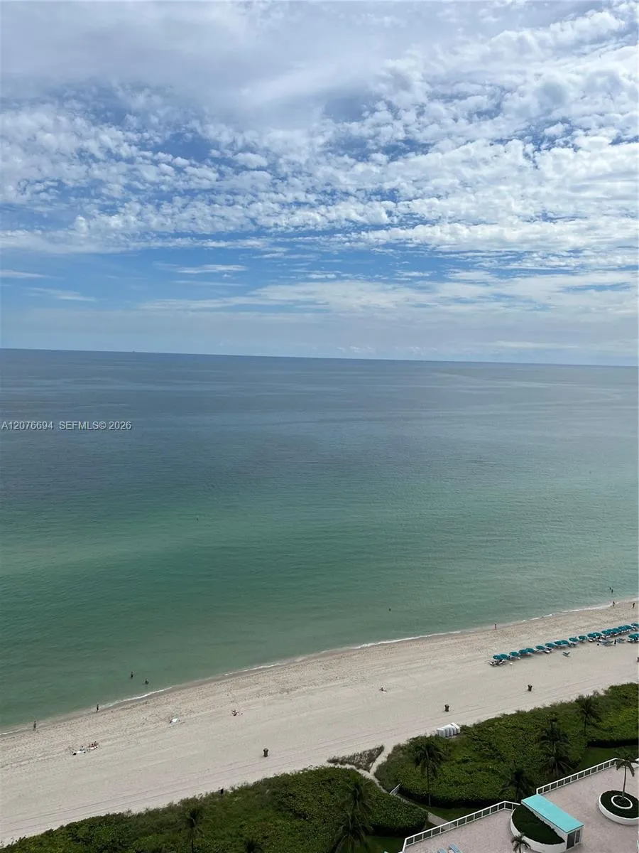 Foto de propiedad en 16485 Collins Avenue 2538, Sunny Isles Beach, FL 33160 Sunny Isles Beach con MLS# 
