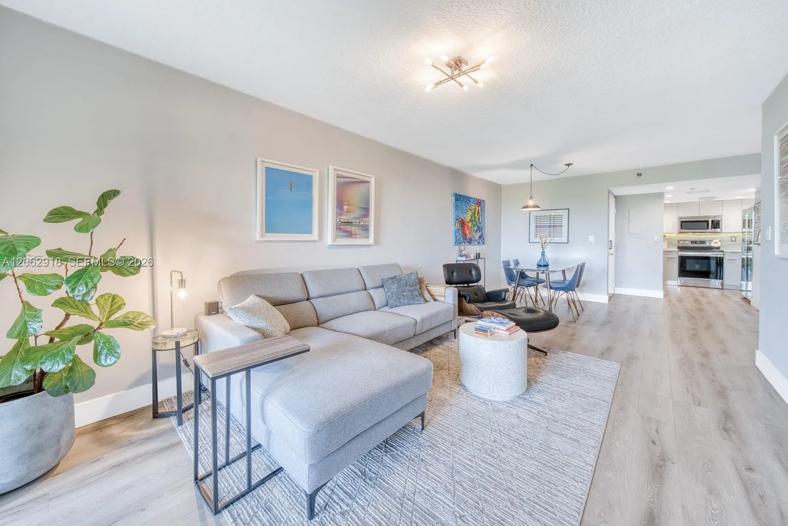 Foto de propiedad en 1650 Coral Way 510, Miami, FL 33145 Miami con MLS# 