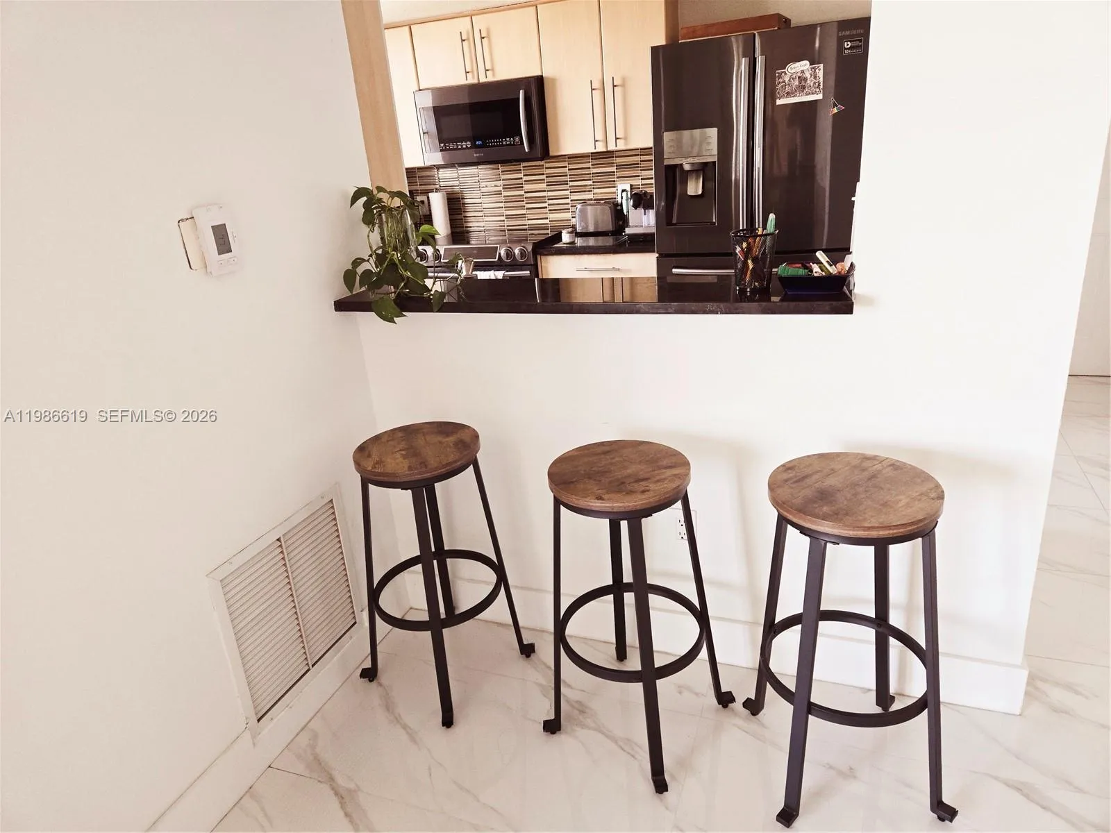 En Venta 1650 Coral Way 702, Miami, FL 33145, Miami, FL 33145