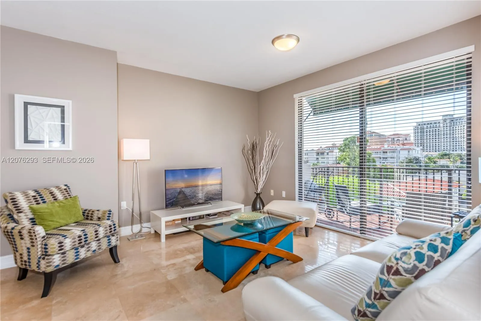 Foto de propiedad en 1650 Galiano Street 408, Coral Gables, FL 33134 Coral Gables con MLS# 