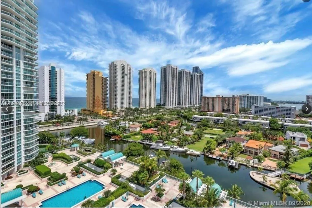 Foto de propiedad en 16500 Collins Avenue 1551, Sunny Isles Beach, FL 33160 Sunny Isles Beach con MLS# 