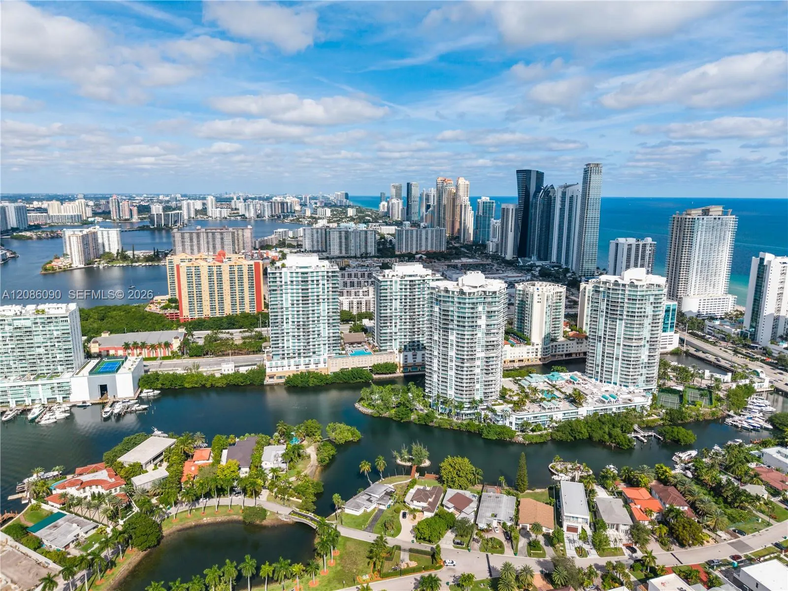 En Venta 16500 Collins Avenue 2654, Sunny Isles Beach, FL 33160, Sunny Isles Beach, FL 33160