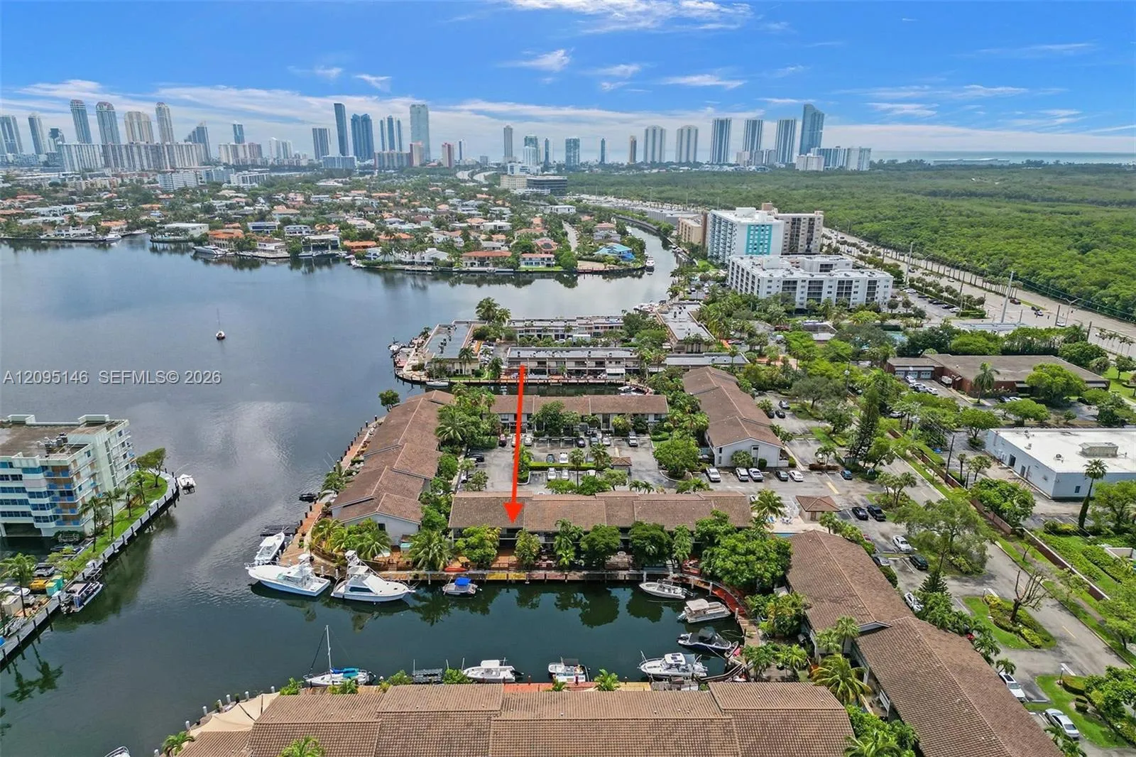 En Renta 16500 NE 27th Avenue 53, North Miami Beach, FL 33160, North Miami Beach, FL 33160