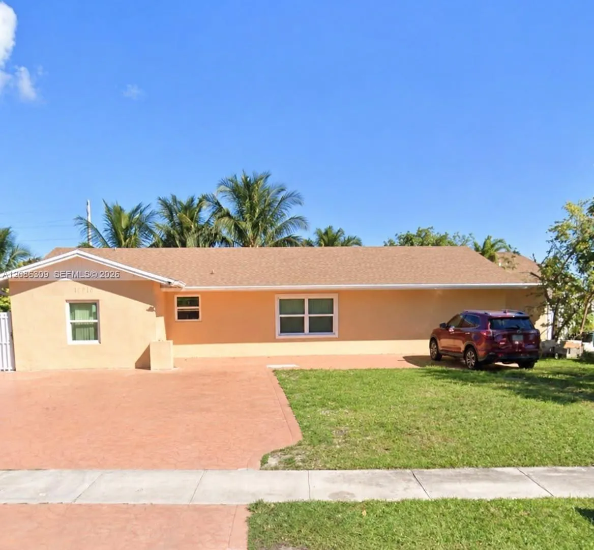 En Venta 16515 SW 107th Court, Miami, FL 33157, Miami, FL 33157