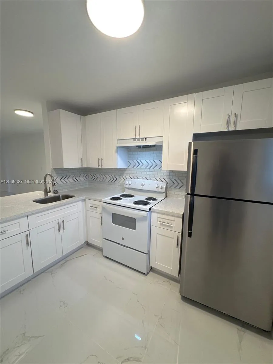 En Renta 1653 NW 1st Street 1, Miami, FL 33125, Miami, FL 33125
