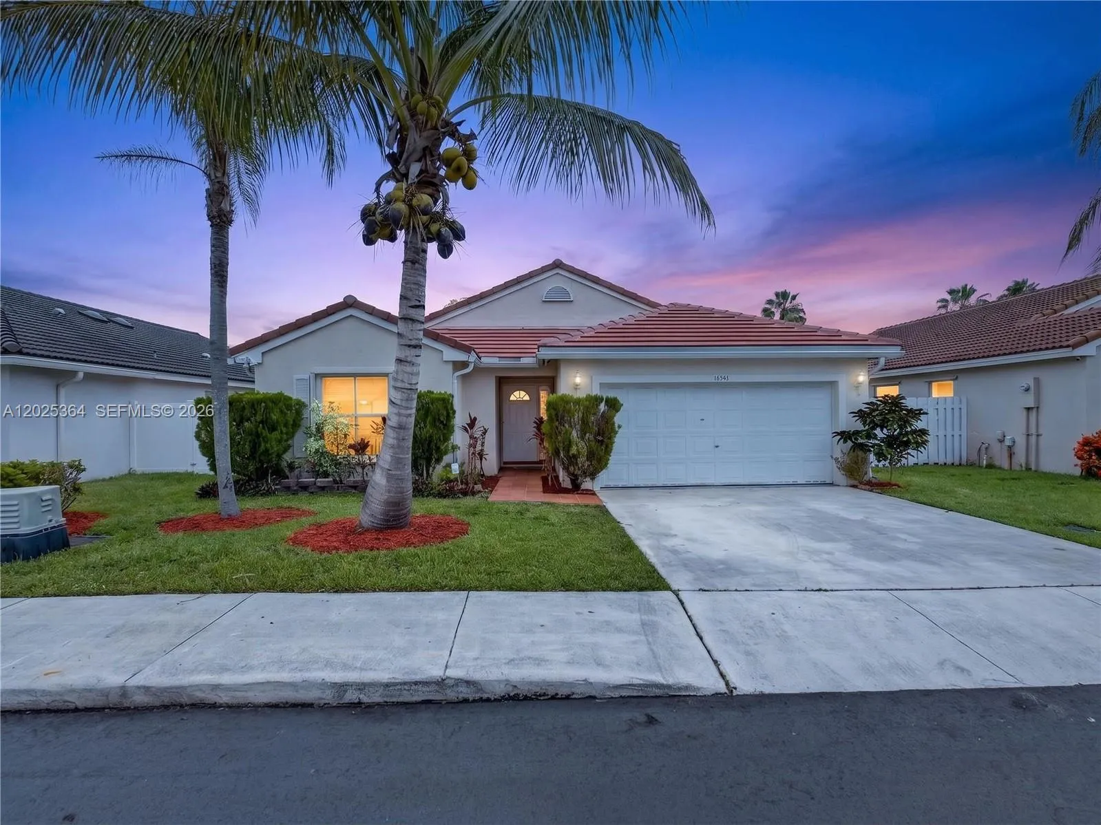 Vendido 16543 NW 5th Court, Pembroke Pines, FL 33028, Pembroke Pines, FL 33028