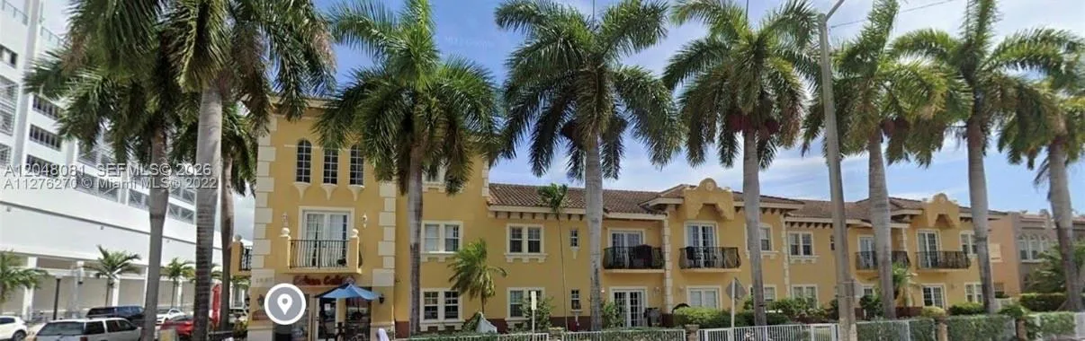 Foto de propiedad en 1657 Tyler Street 207, Hollywood, FL 33020 Hollywood con MLS# 