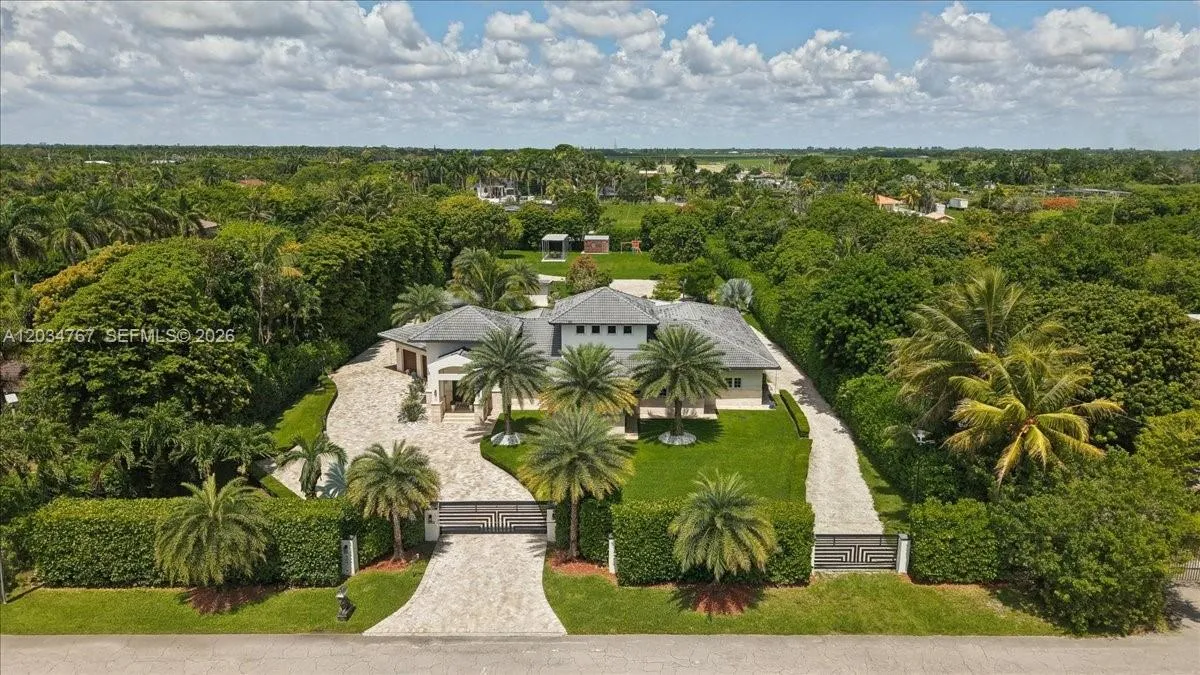 En Venta 16580 SW 173rd Avenue, Miami, FL 33187, Miami, FL 33187