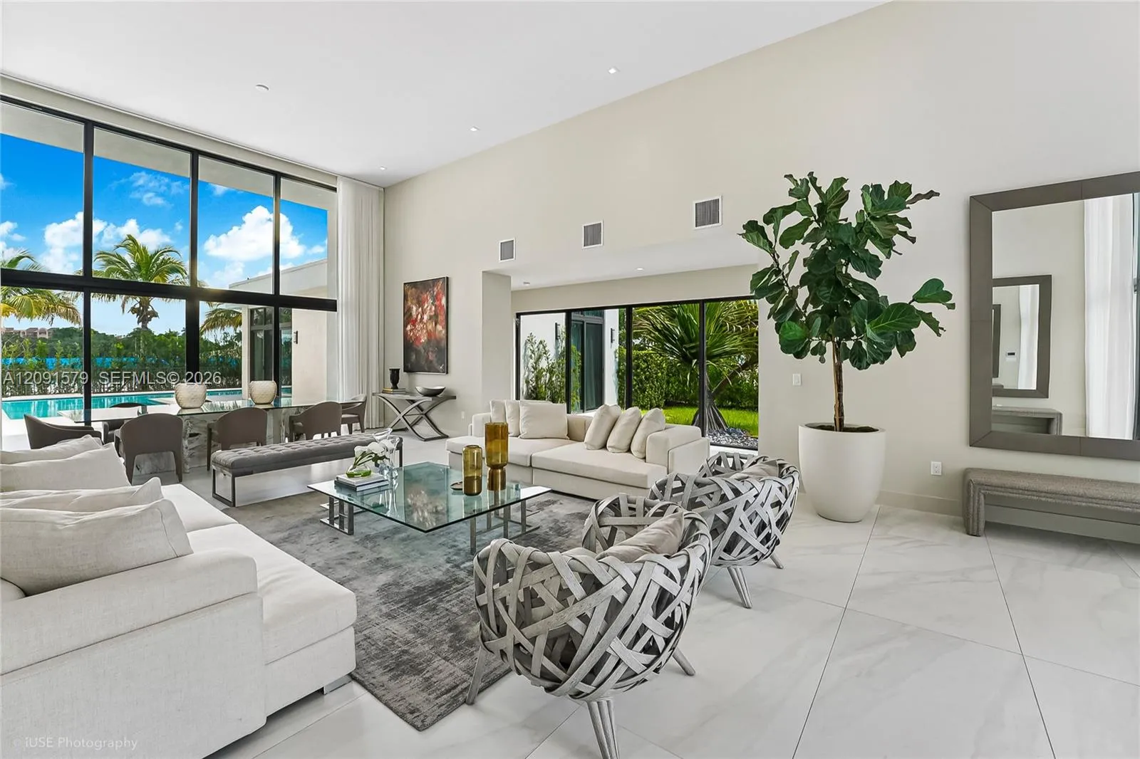 Foto de propiedad en 16629 Botaniko Drive, Weston, FL 33326 Weston con MLS# 
