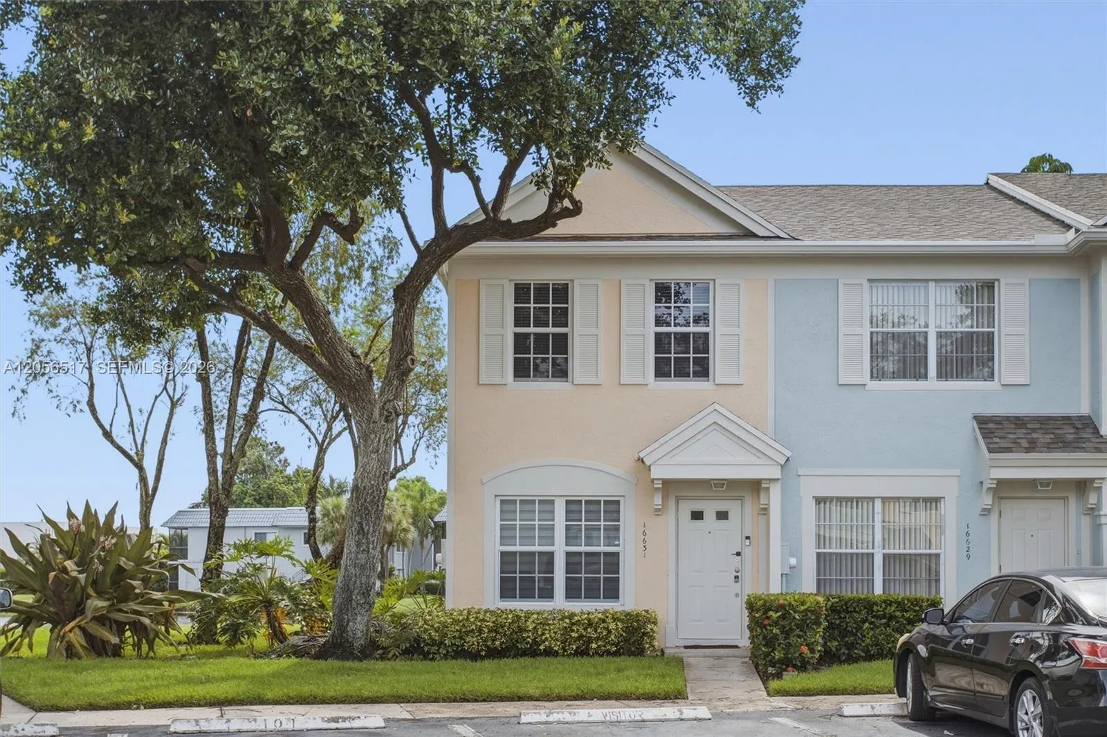 Foto de propiedad en 16631 Hemingway Drive, Weston, FL 33326 Weston con MLS# 