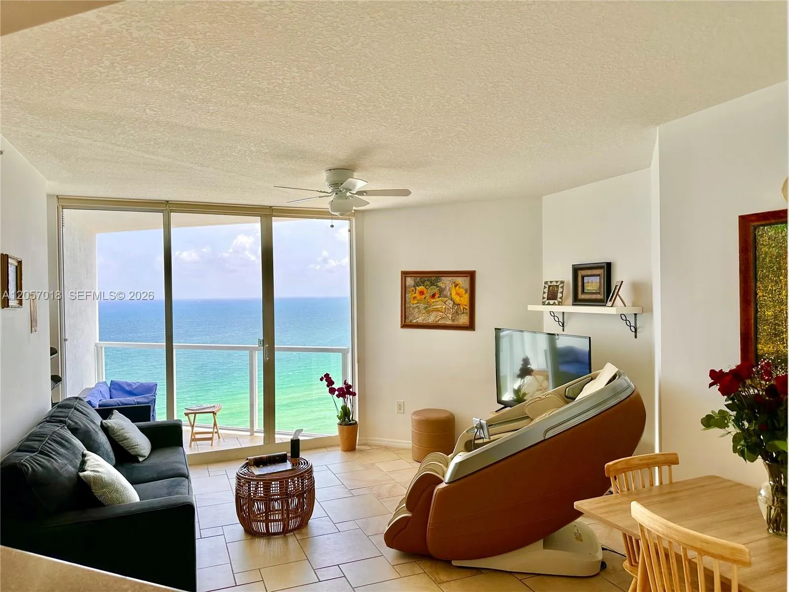 Foto de propiedad en 16699 Collins Avenue 2309, Sunny Isles Beach, FL 33160 Sunny Isles Beach con MLS# 
