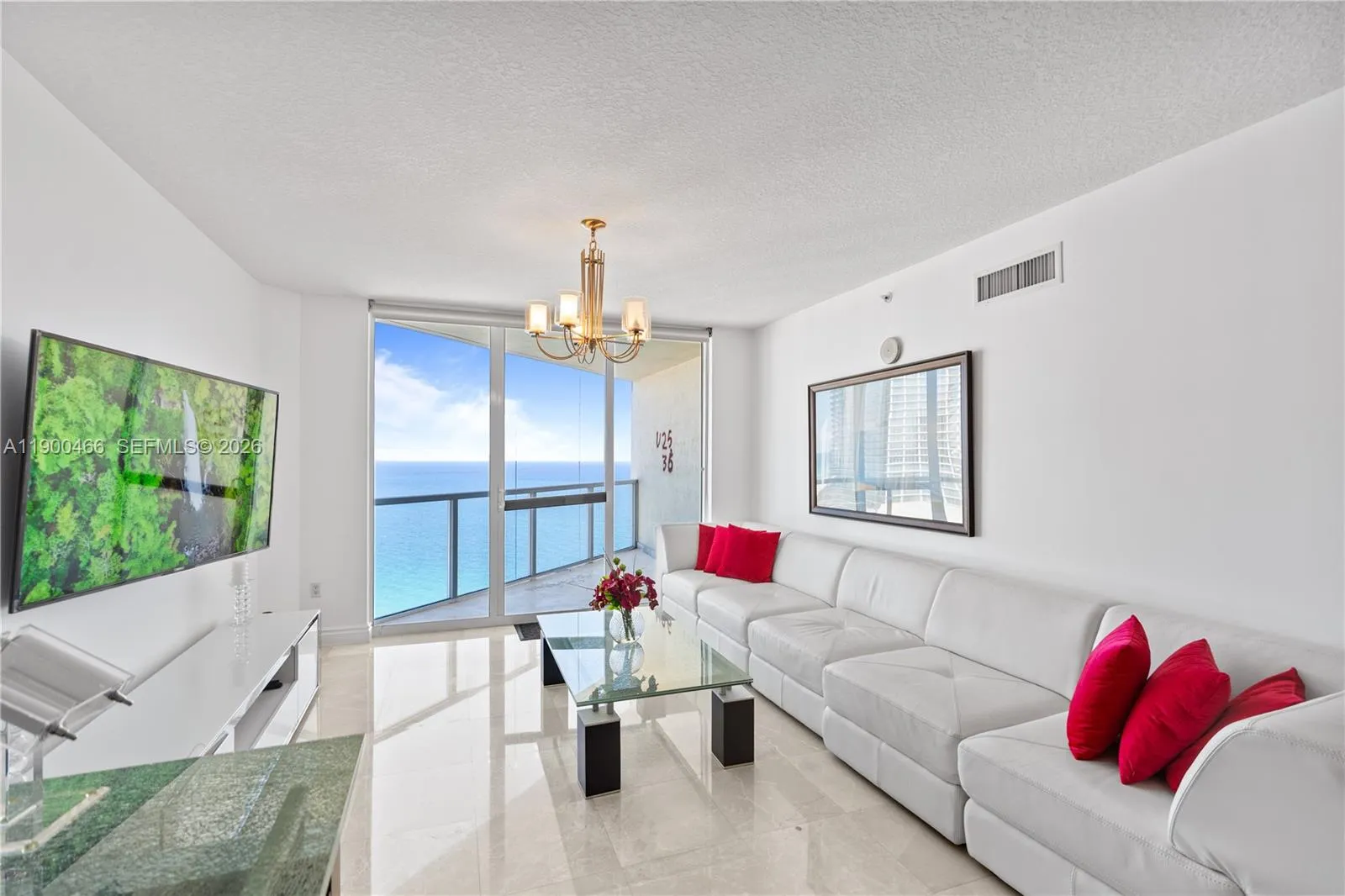 Foto de propiedad en 16699 Collins Avenue 3604, Sunny Isles Beach, FL 33160 Sunny Isles Beach con MLS# 