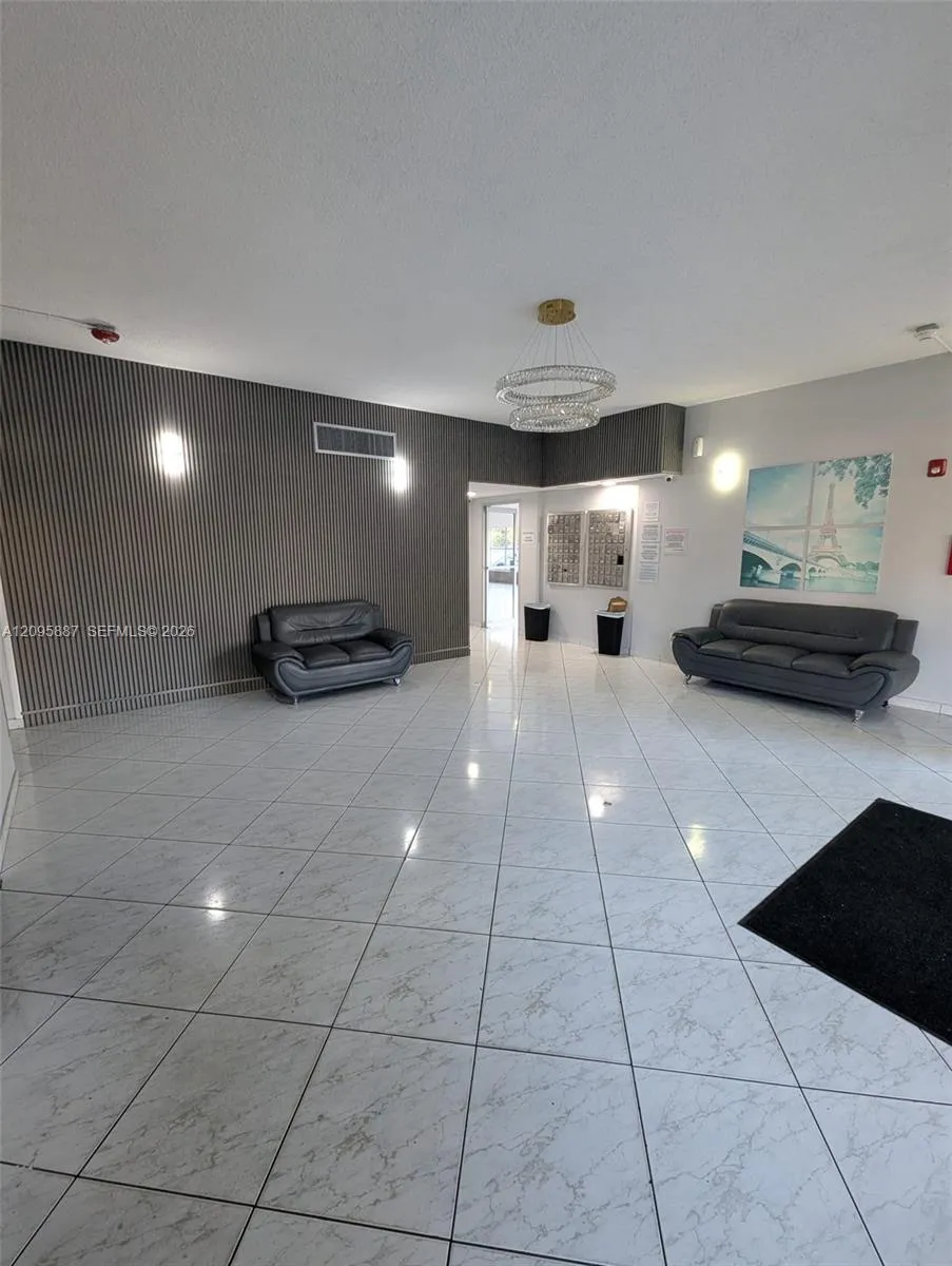 En Renta 16740 NE 9th Avenue 406, North Miami Beach, FL 33162, North Miami Beach, FL 33162