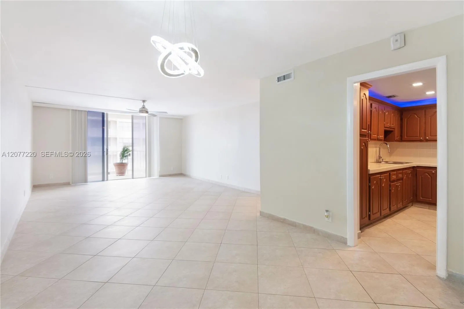 En Renta 16740 NE 9th Avenue 604, North Miami Beach, FL 33162, North Miami Beach, FL 33162