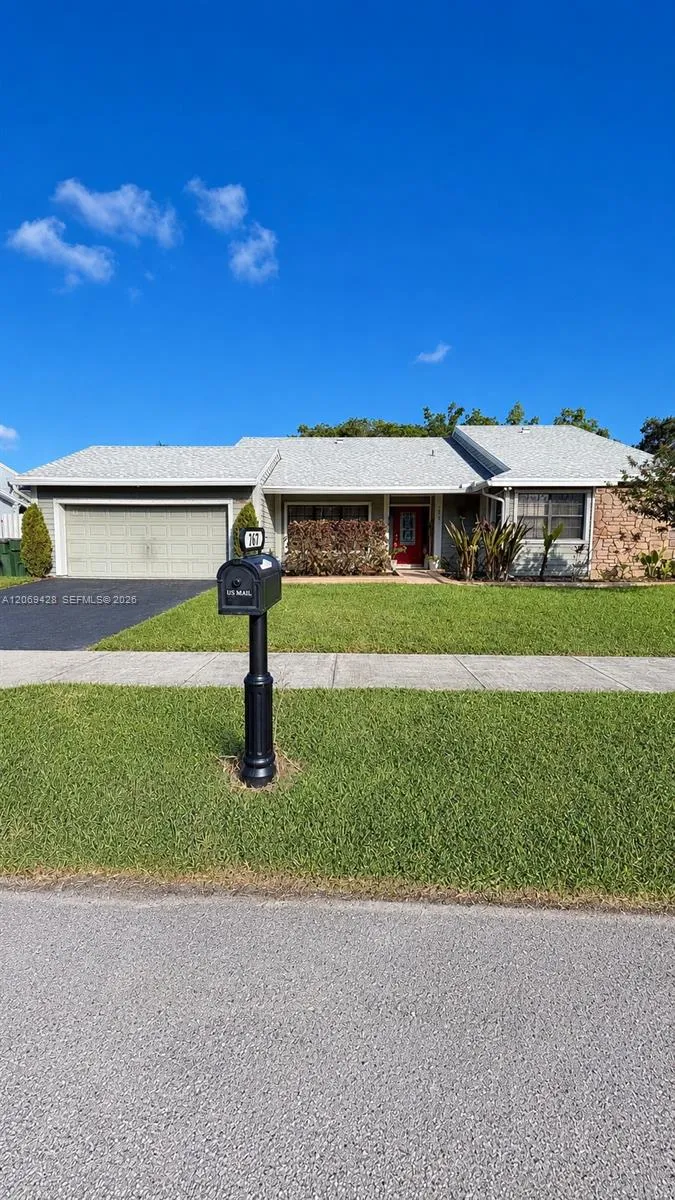 En Venta 1676 S Goldeneye Lane, Homestead, FL 33035, Homestead, FL 33035