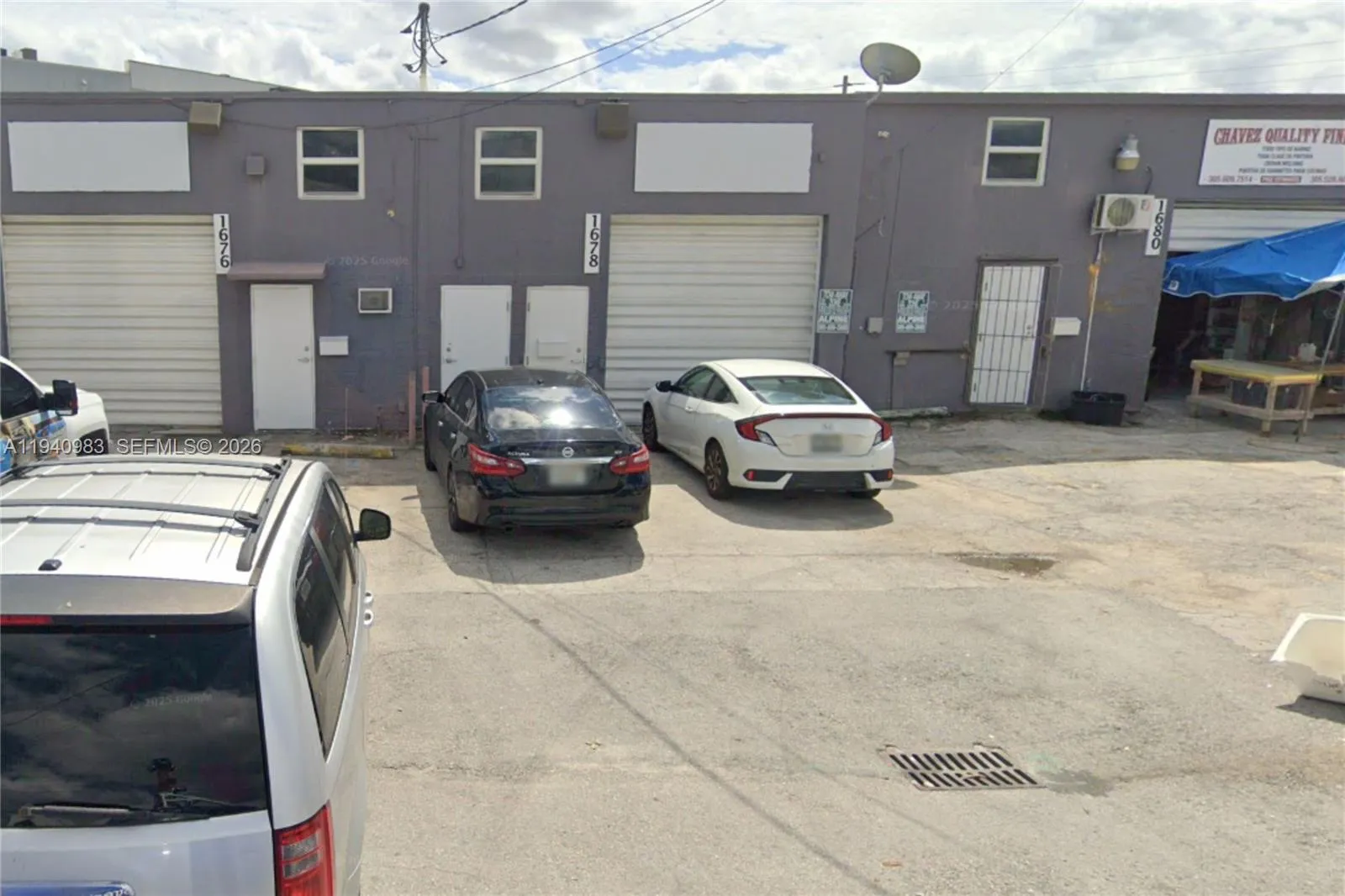 Foto de propiedad en 1678 W 31st Place, Hialeah, FL 33012 Hialeah con MLS# 