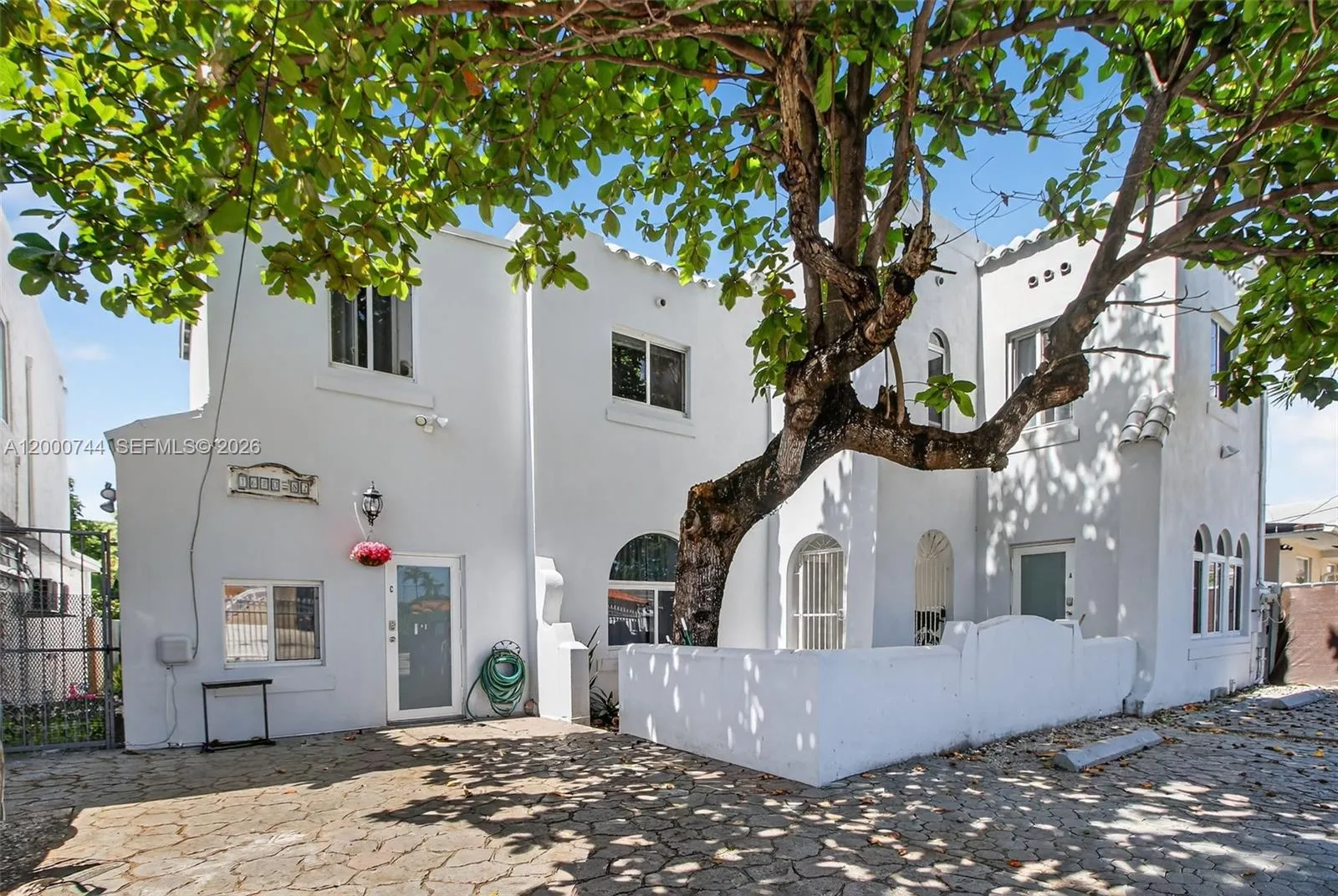 En Venta 1680 NW 22nd Court, Miami, FL 33125, Miami, FL 33125