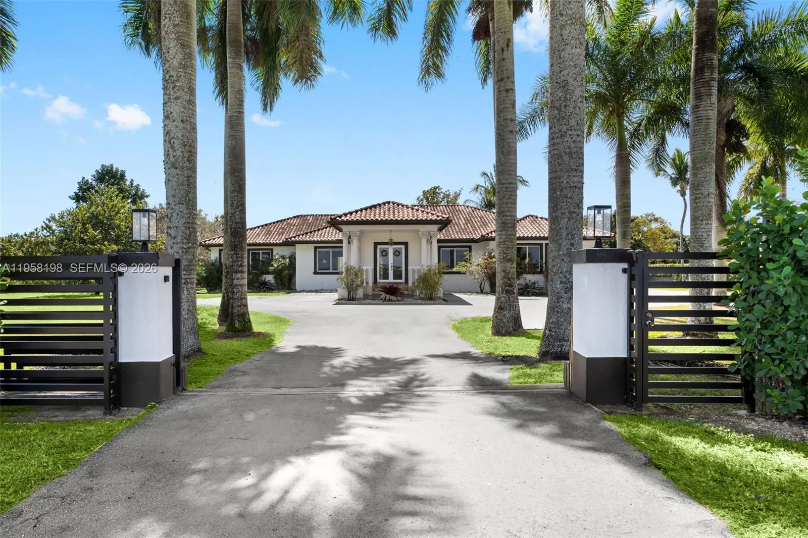 En Venta 16800 SW 190th Street, Miami, FL 33187, Miami, FL 33187