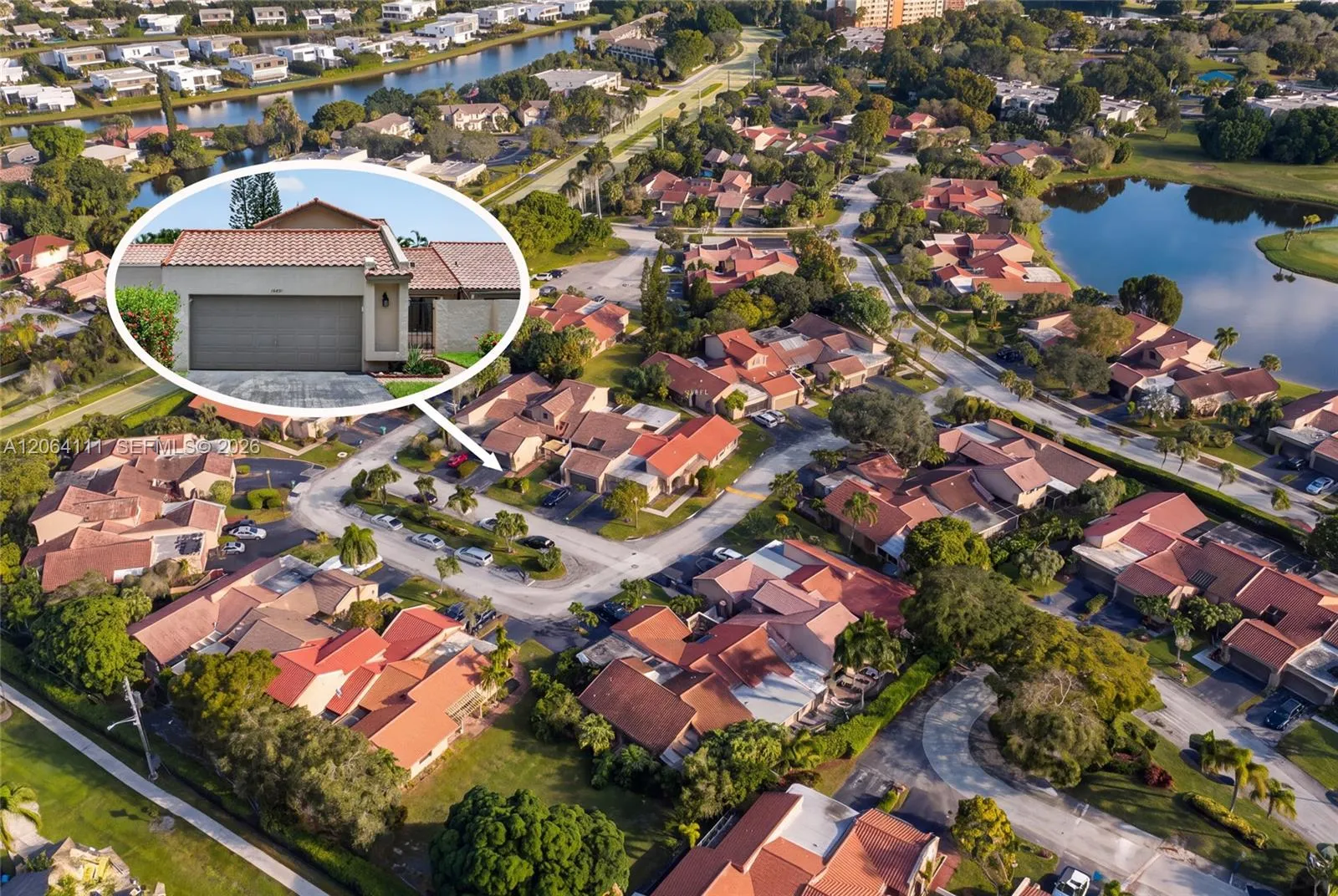 Foto de propiedad en 16831 Patio Village Lane, Weston, FL 33326 Weston con MLS# 