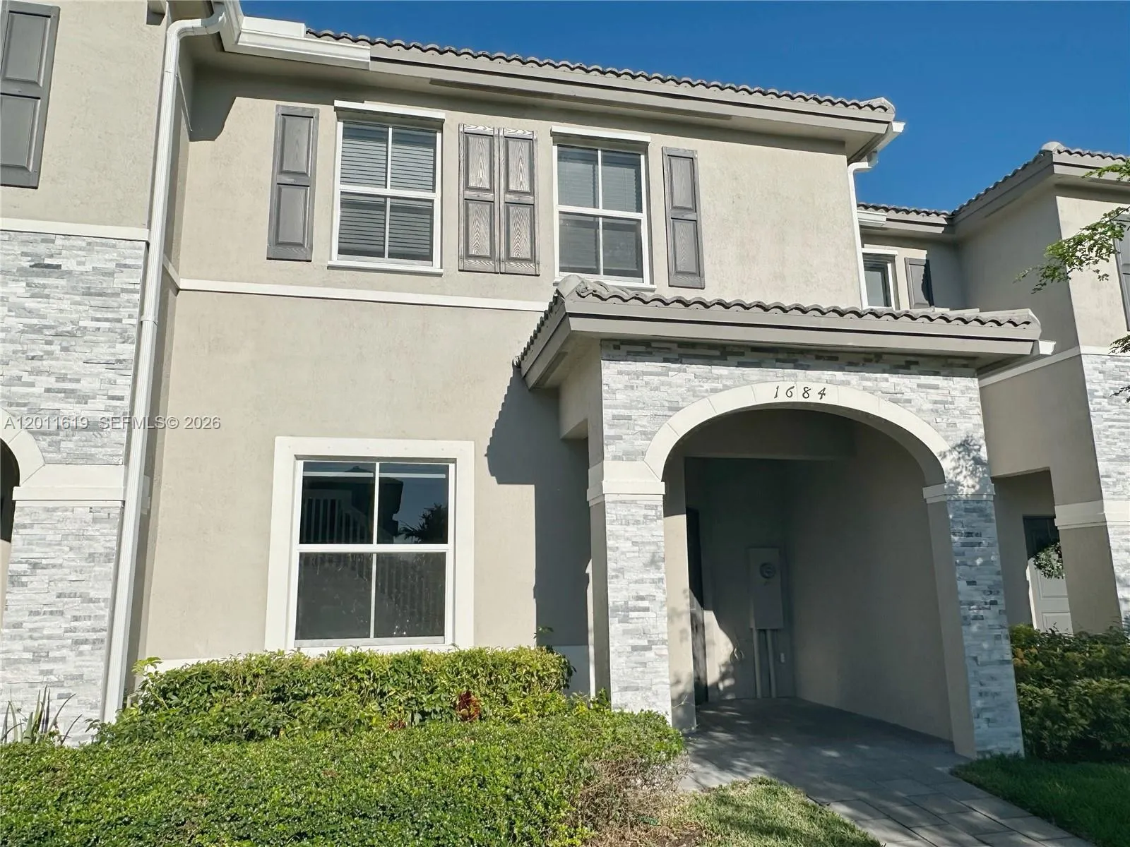 Foto de propiedad en 1684 SE 26th Terrace 1684, Homestead, FL 33035 Homestead con MLS# 