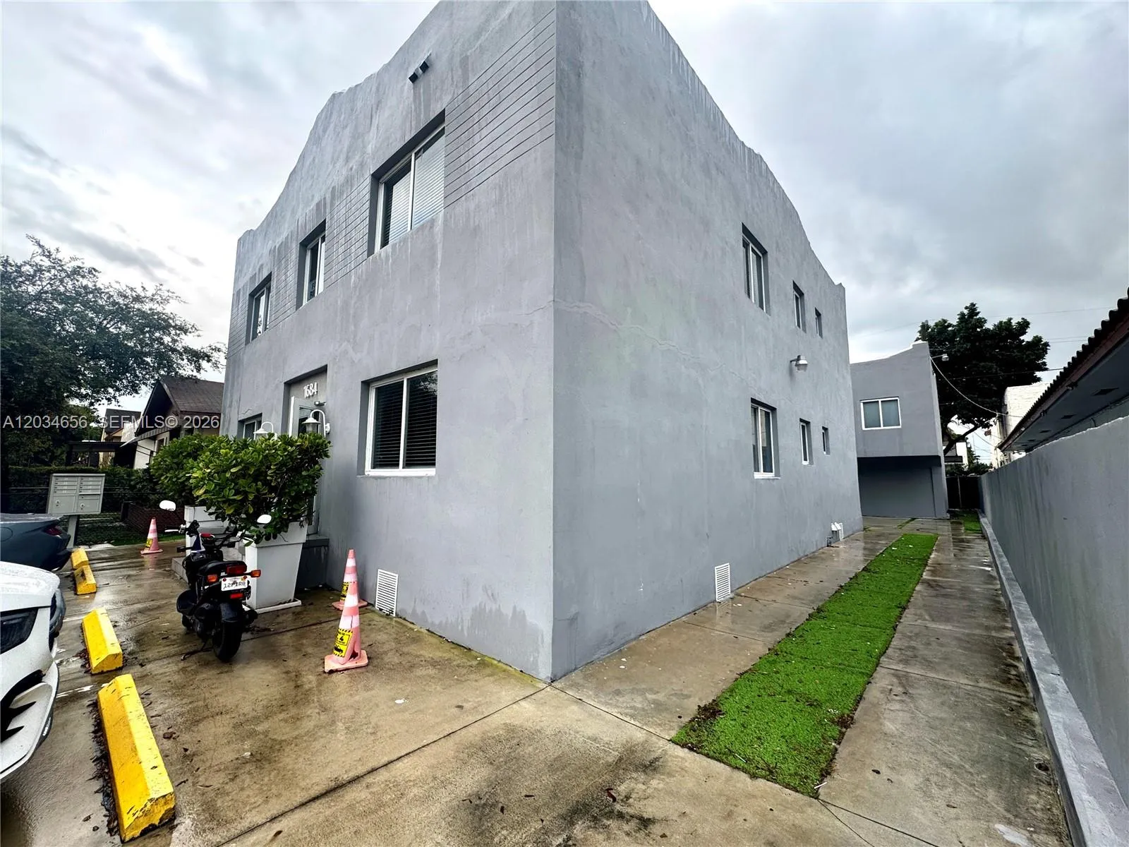 En Venta 1684 SW 10th Street, Miami, FL 33135, Miami, FL 33135