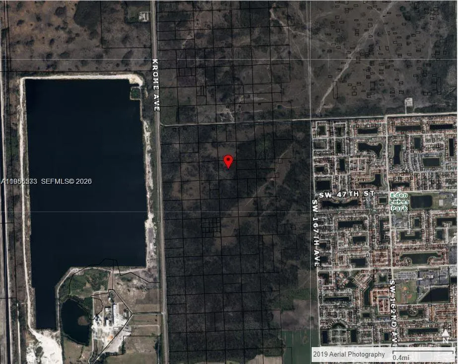 Foto de propiedad en 169 Avenue, Miami, FL 33185 Miami con MLS# 