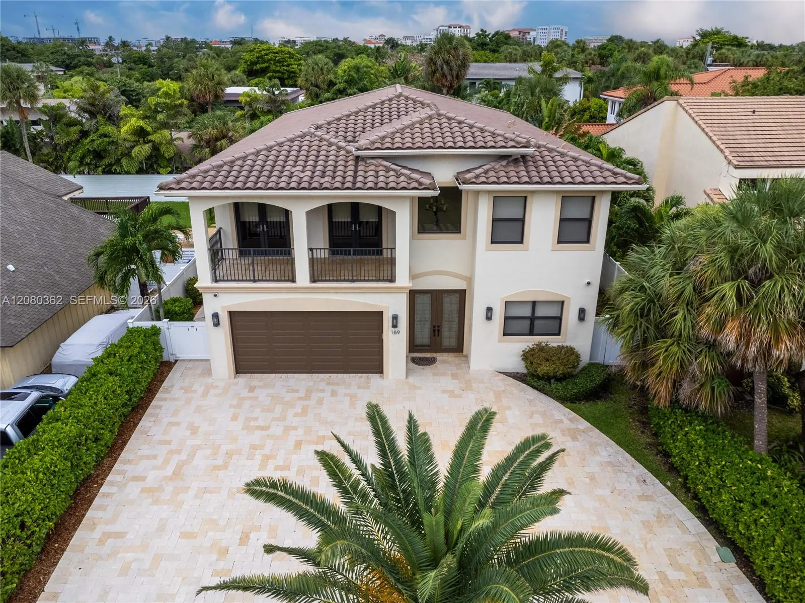 Foto de propiedad en 169 SE Wavecrest Way 0, Boca Raton, FL 33432 Boca Raton con MLS# 