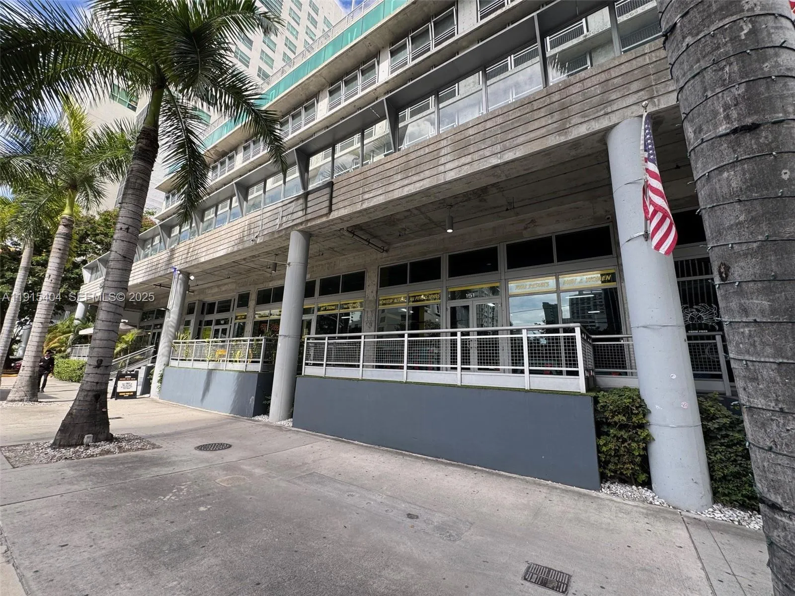 En Renta 169 SW 7th Street CU-C & CU-D, Miami, FL 33130, Miami, FL 33130