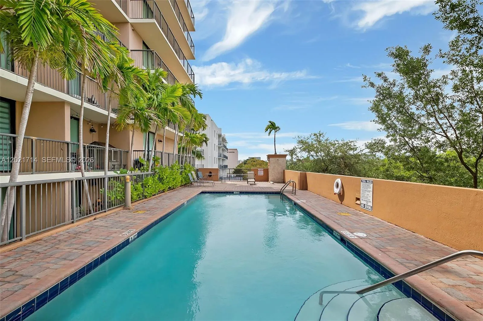 Foto de propiedad en 1690 SW 27th Avenue 805, Miami, FL 33145 Miami con MLS#