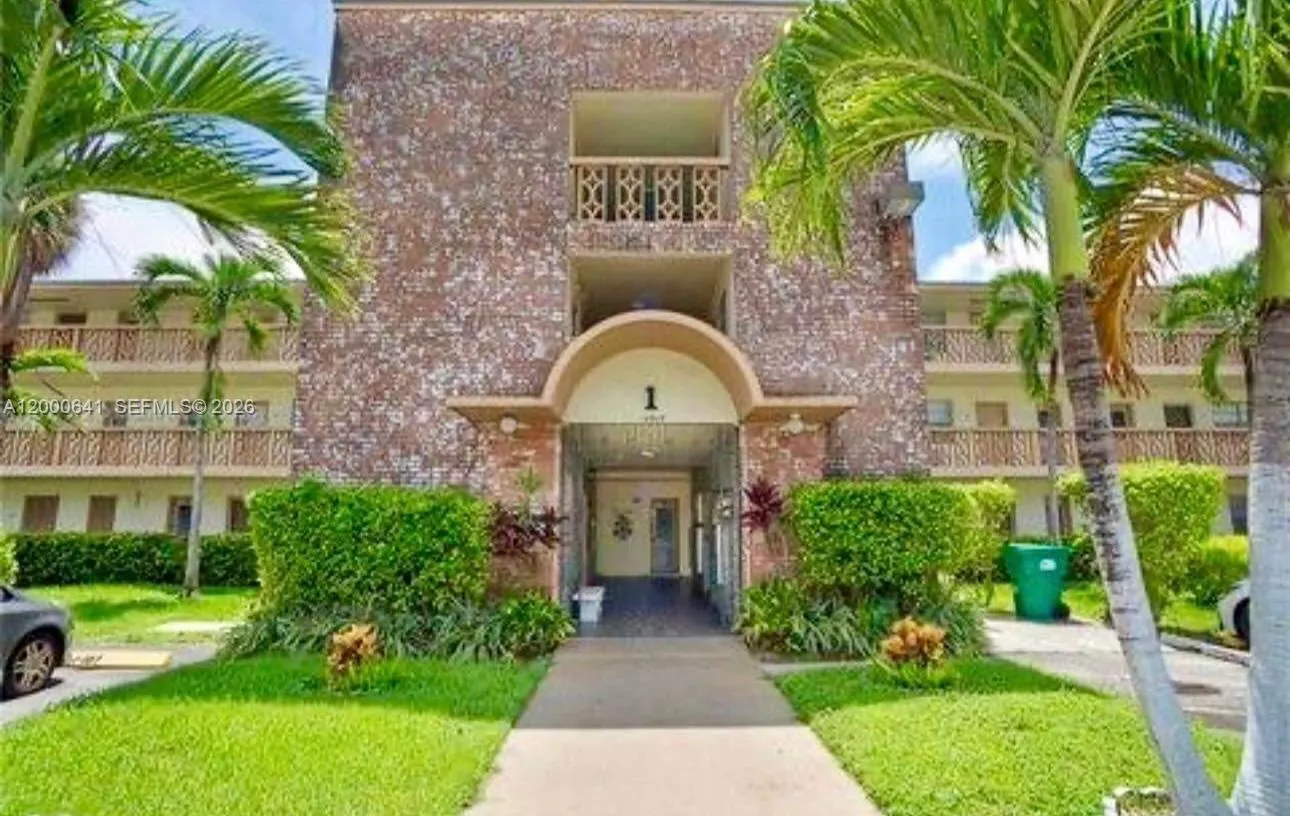 En Venta 16900 NE 14 109, Miami, FL 33162, Miami, FL 33162
