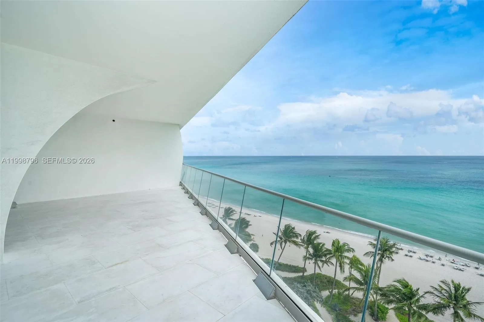En Renta 16901 Collins Avenue 903, Sunny Isles Beach, FL 33160, Sunny Isles Beach, FL 33160