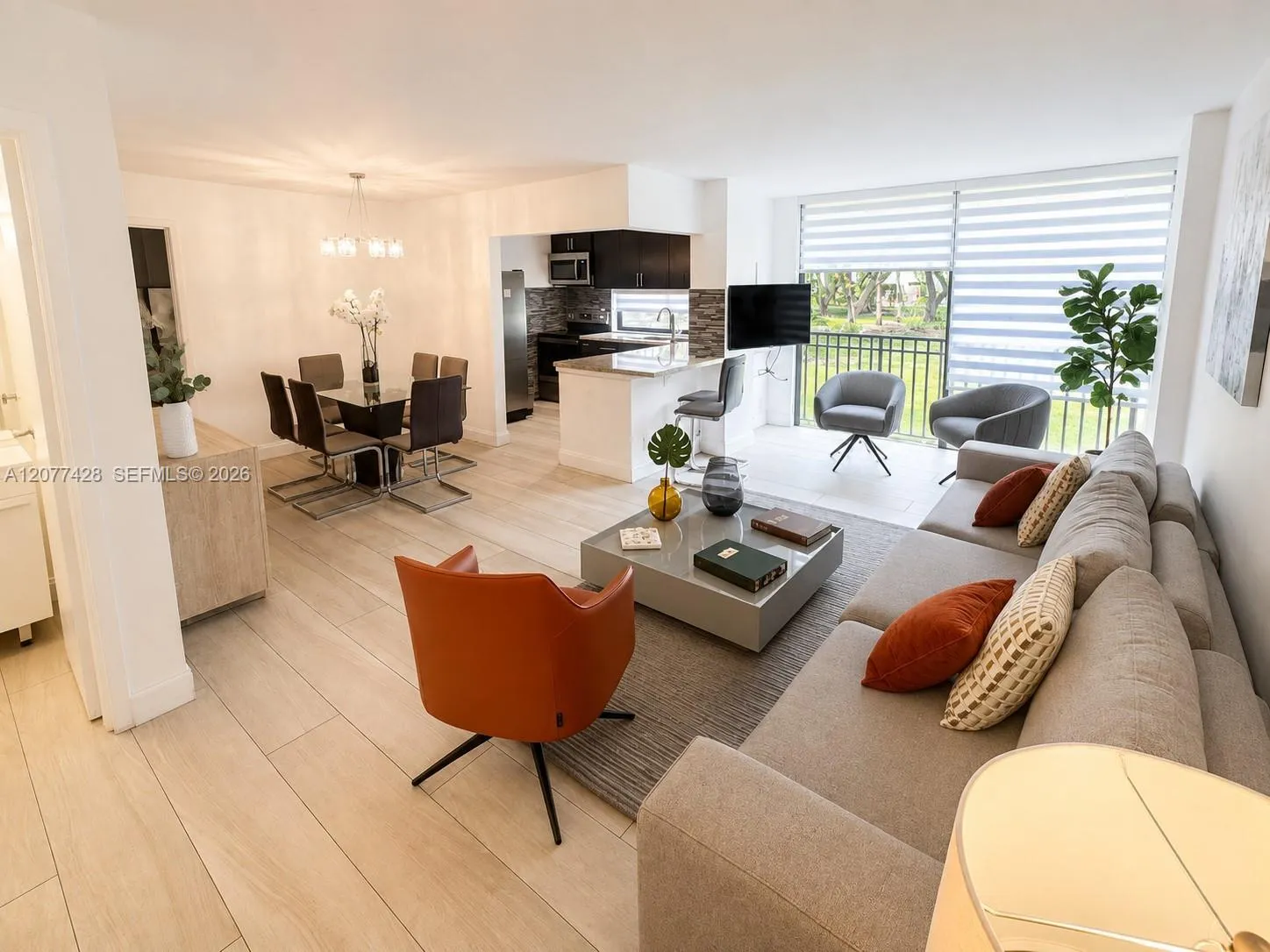 Foto de propiedad en 16919 N Bay Road 108, Sunny Isles Beach, FL 33160 Sunny Isles Beach con MLS# 