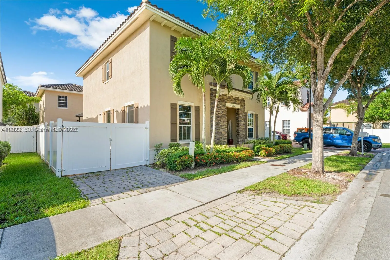 Vendido 16946 SW 90th Terrace Circle, Miami, FL 33196, Miami, FL 33196