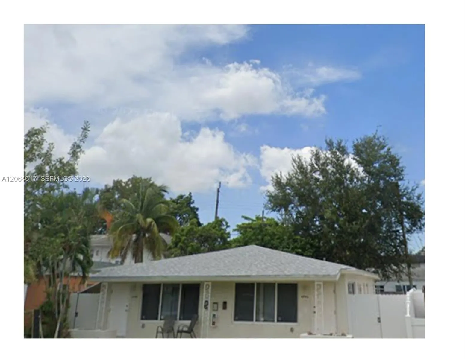 Foto de propiedad en 16982 NE 21st Avenue 16982, North Miami Beach, FL 33162 North Miami Beach con MLS# 