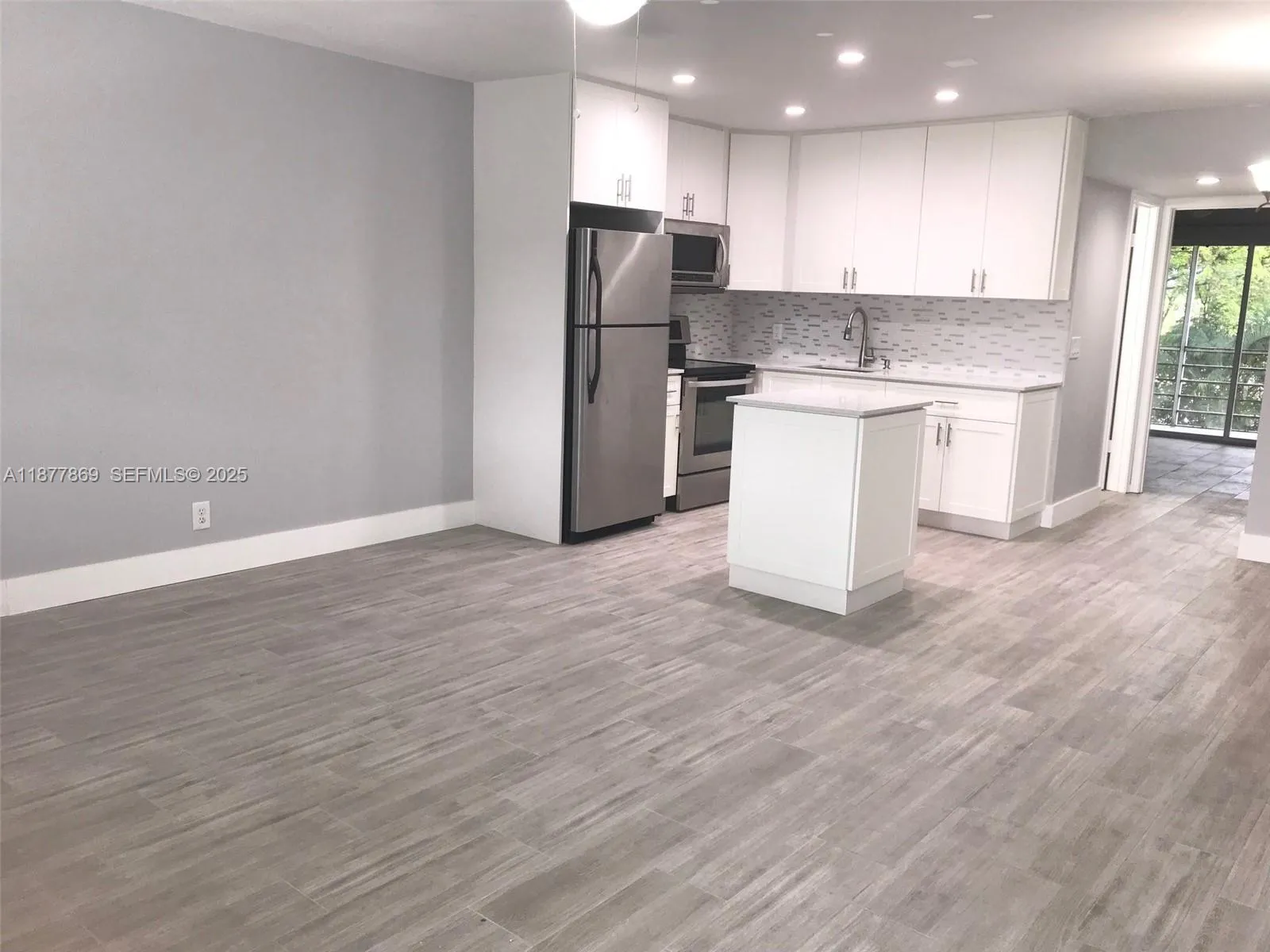 Foto de propiedad en 17 Keswick A 17, Deerfield Beach, FL 33442 Deerfield Beach con MLS# 