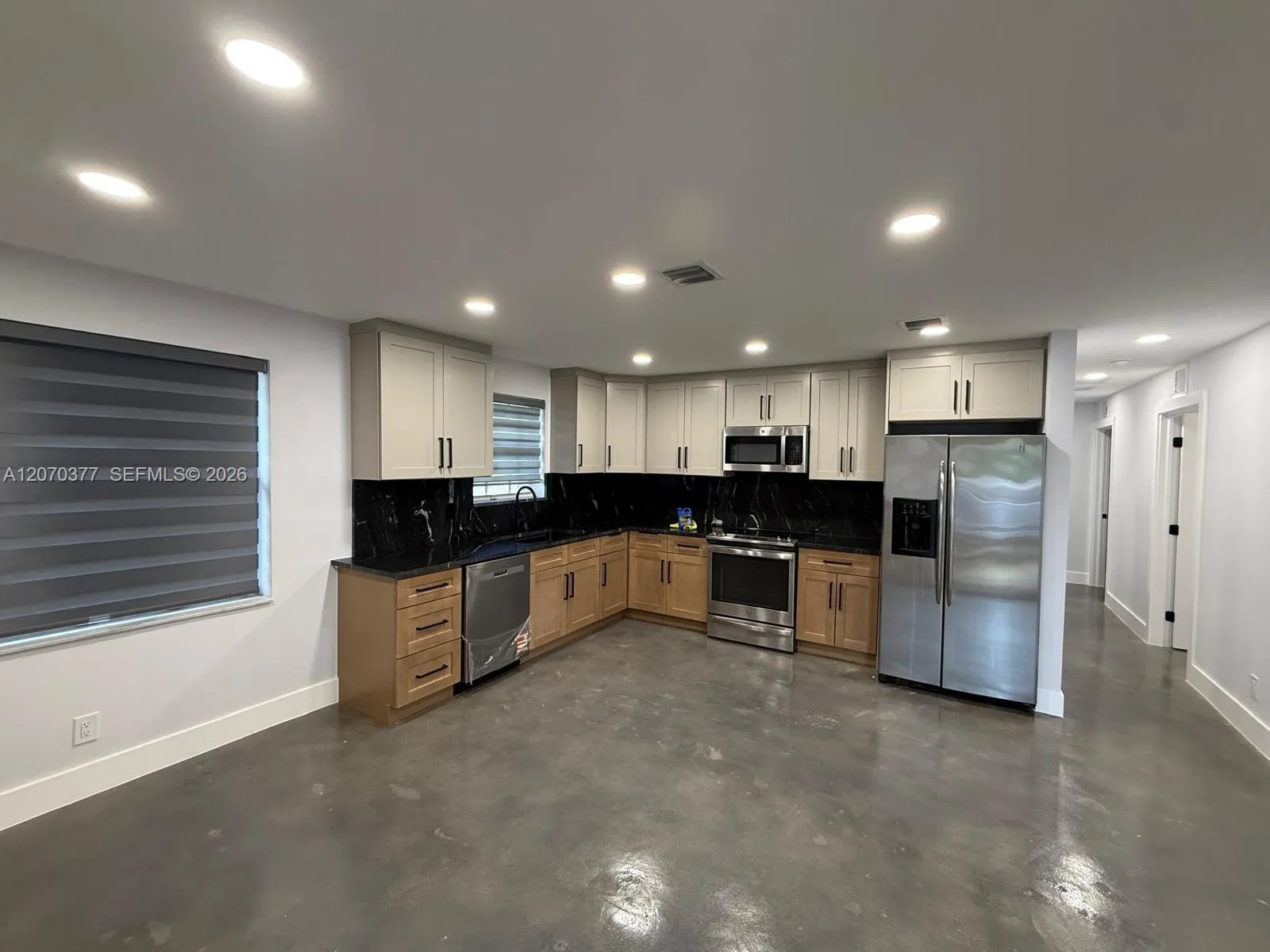Foto de propiedad en 17 SW 6th Avenue 17, Dania Beach, FL 33004 Dania Beach con MLS# 