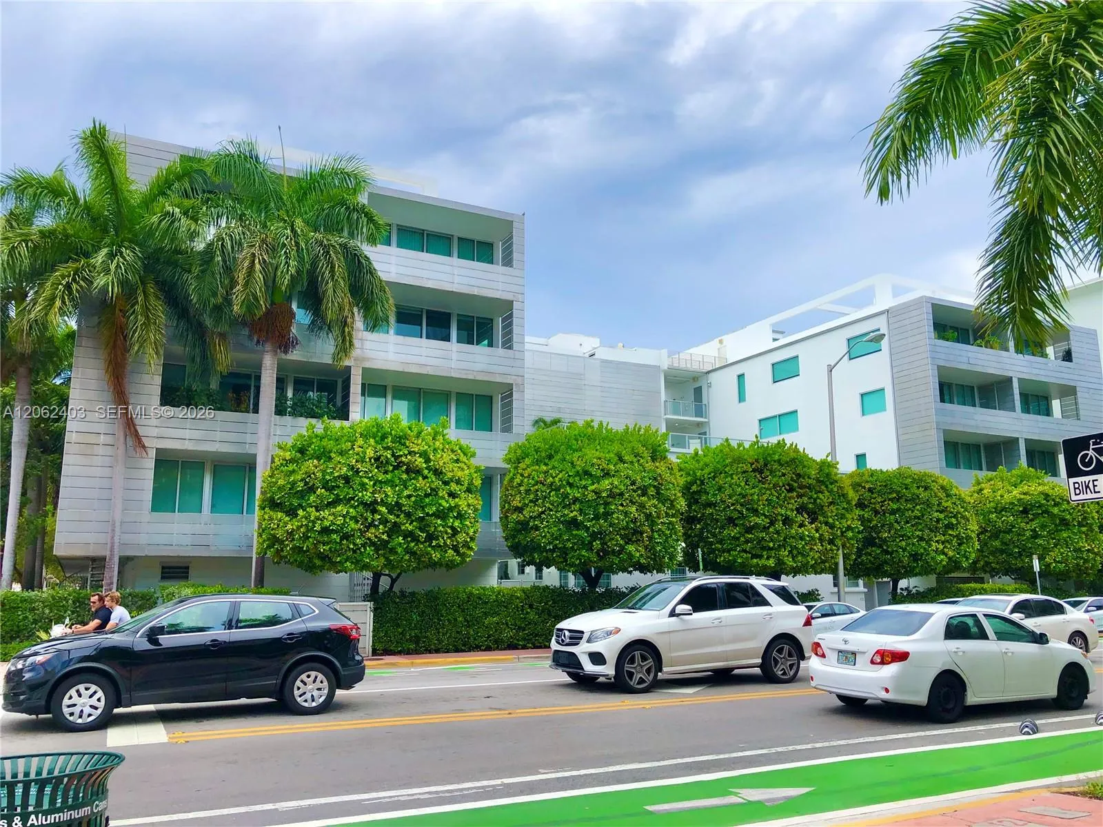 Foto de propiedad en 1700 Meridian Avenue 303, Miami Beach, FL 33139 Miami Beach con MLS#