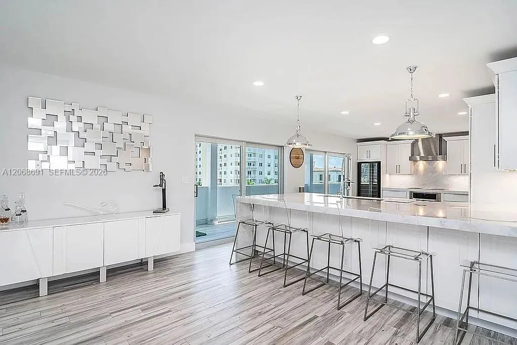 En Venta 1700 SE 15th Street 401, Fort Lauderdale, FL 33316, Fort Lauderdale, FL 33316