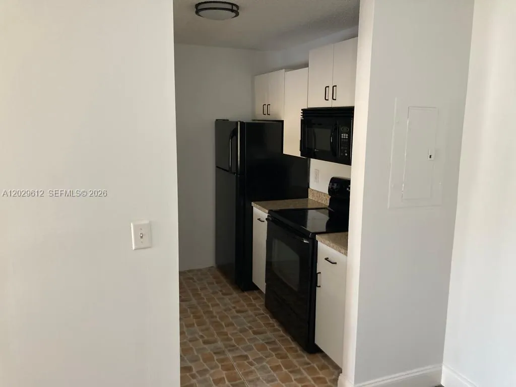 Alquilada 1701 Village Boulevard 107, West Palm Beach, FL 33409, West Palm Beach, FL 33409