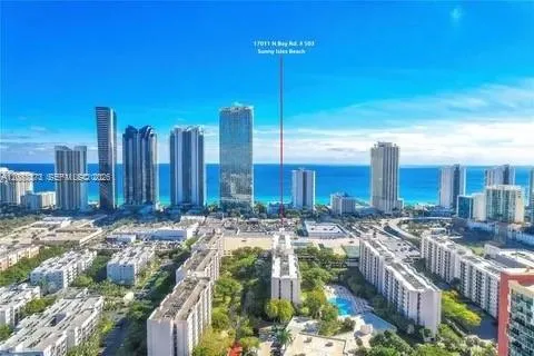 Foto de propiedad en 17011 N Bay Road 716, Sunny Isles Beach, FL 33160 Sunny Isles Beach con MLS#