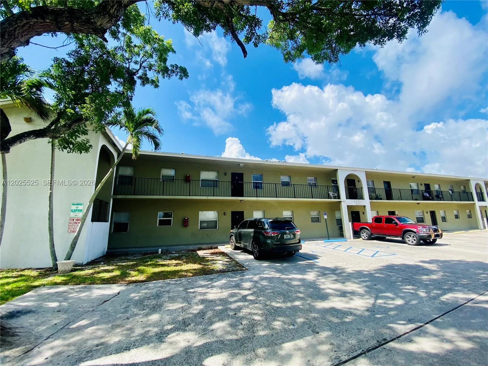 En Venta 1702 S Dixie Highway 15, Lake Worth, FL 33460, Lake Worth, FL 33460