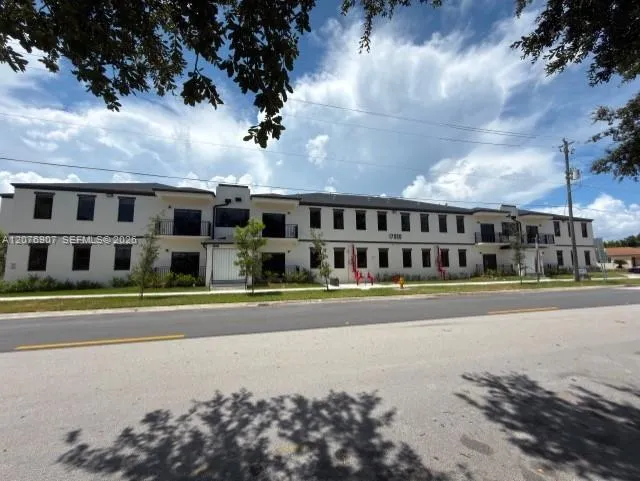 En Renta 17020 SW 104th Avenue 202, Miami, FL 33157, Miami, FL 33157